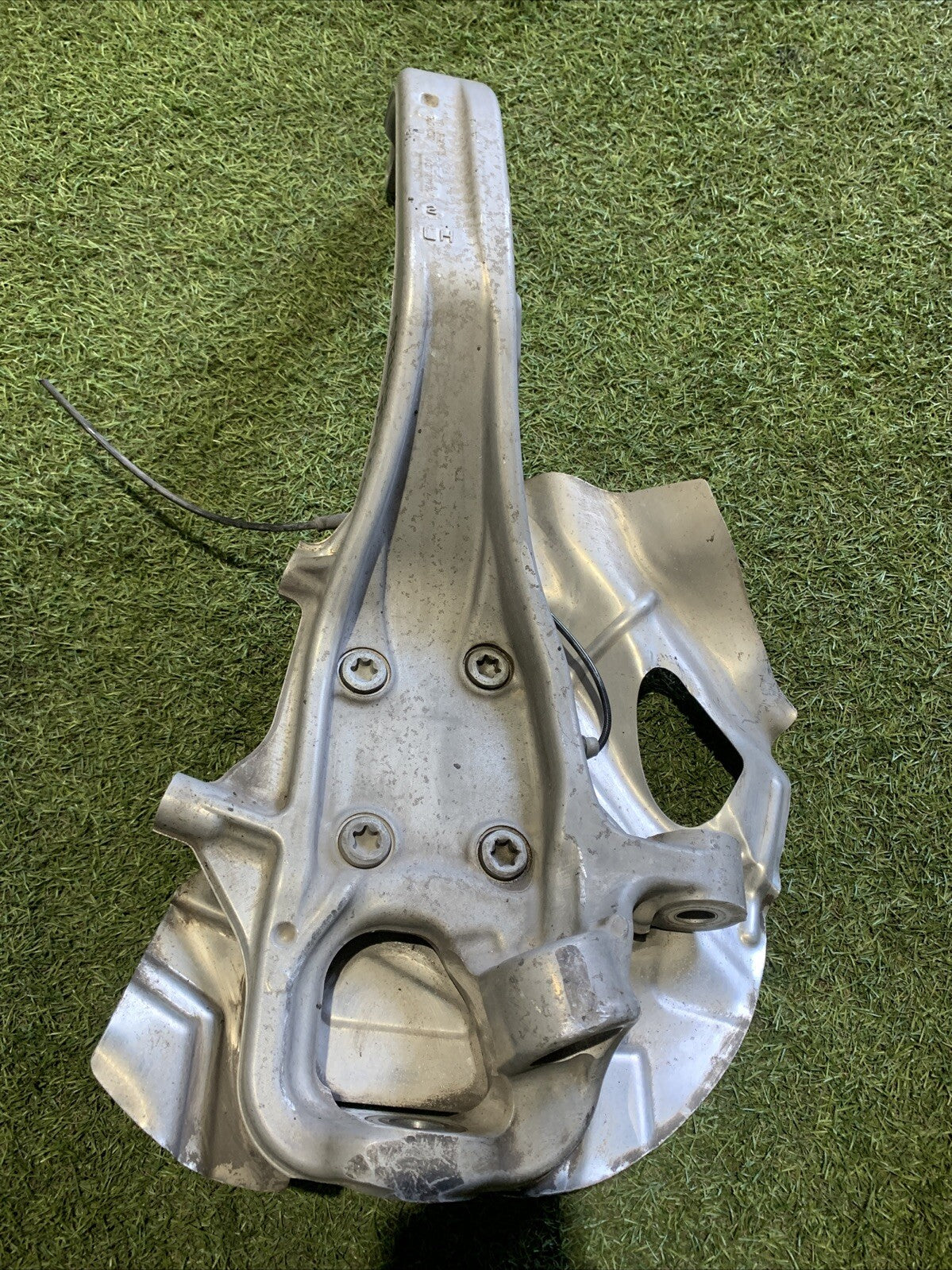 Mozzo Montante Fusello Anteriore Sinistro Alfaromeo Stelvio 00505415520