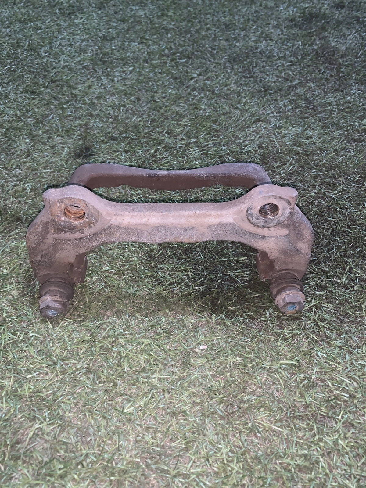 Porta pinza anteriore sinistra fiat croma 1.9