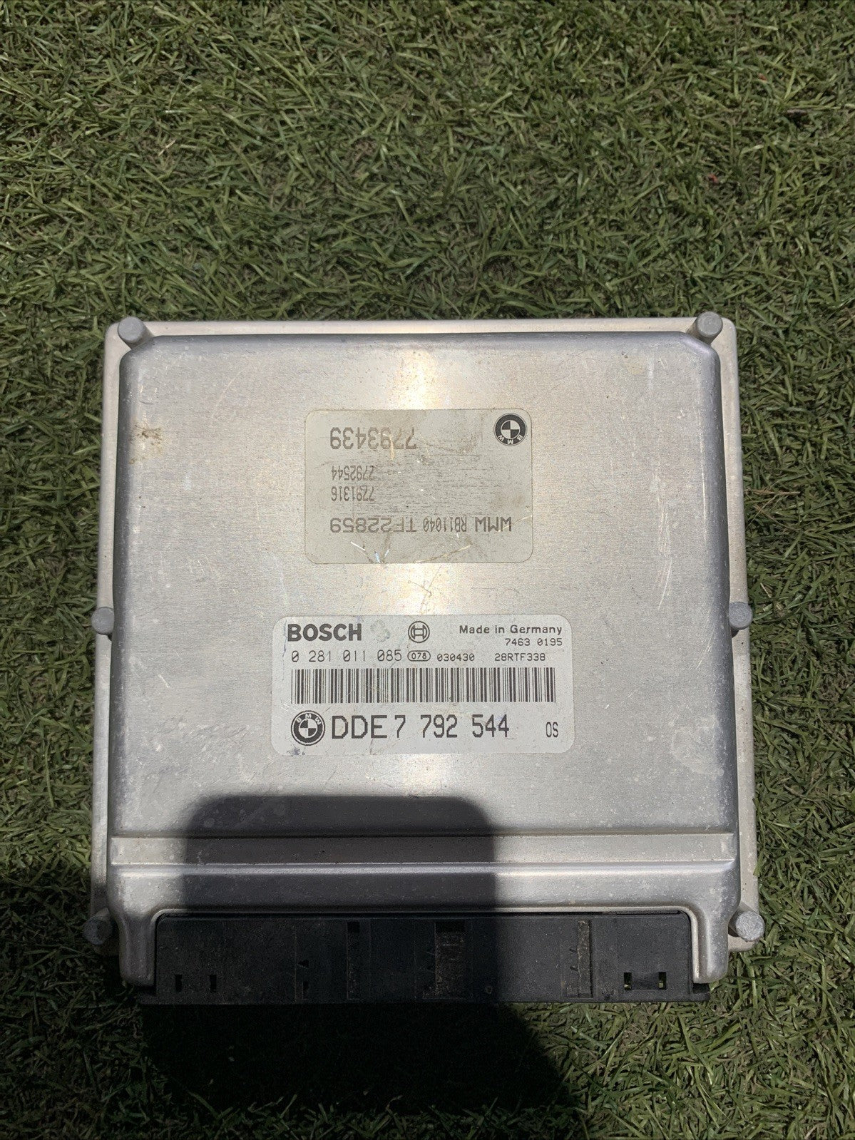 CENTRALINA MOTORE MINI ONE R50 1.4 D (2003 > 2006) BOSCH 0281011085 - DDE7792544