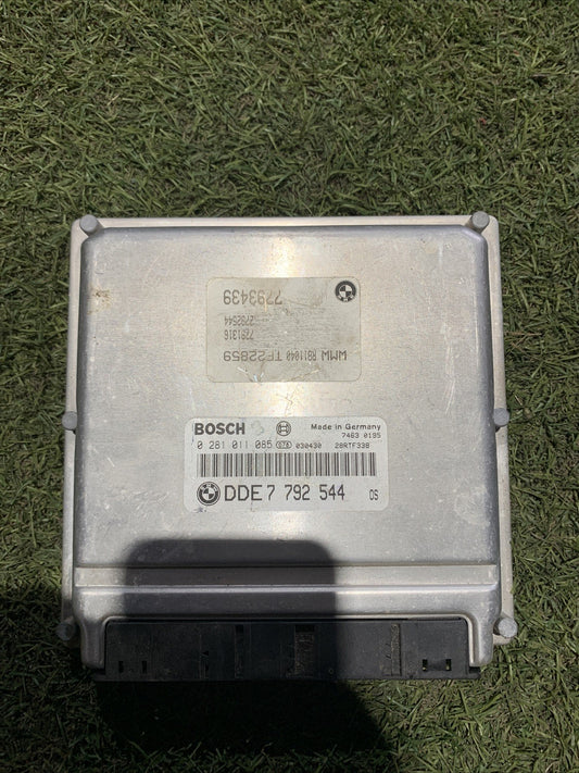 CENTRALINA MOTORE MINI ONE R50 1.4 D (2003 > 2006) BOSCH 0281011085 - DDE7792544