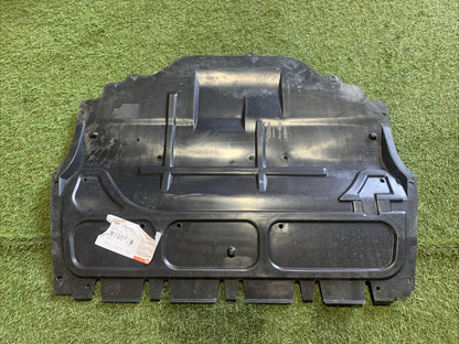 PROTEZIONE SOTTO MOTORE VOLKSWAGEN POLO 6R 2010 6R0825902