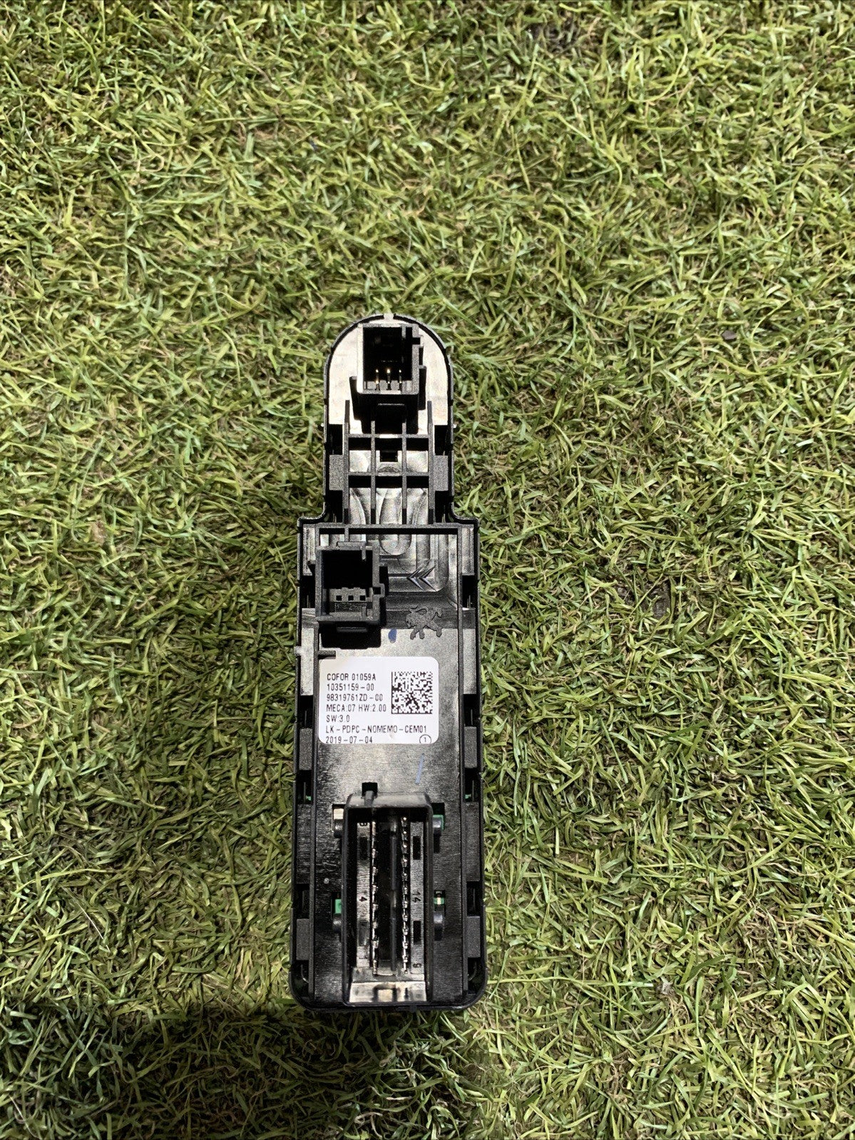 98319761ZD PULSANTIERA COMANDO ALZACRISTALLI SINISTRA CITROEN C5 AIRCROSS