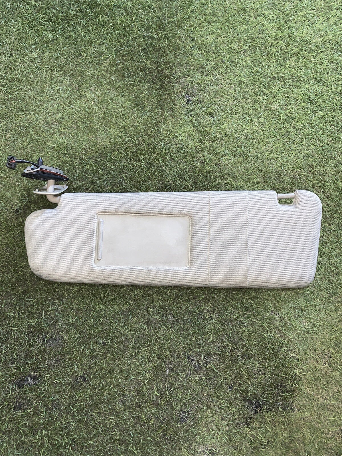 ALETTA PARASOLE SINISTRA AUDI Q7 2006 CODICE : 4L0857551