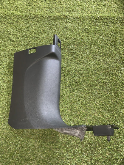 RIVESTIMENTO VANO PIEDI LATERALE ANTERIORE DESTRO AUDI Q7 2016 4M1867272A