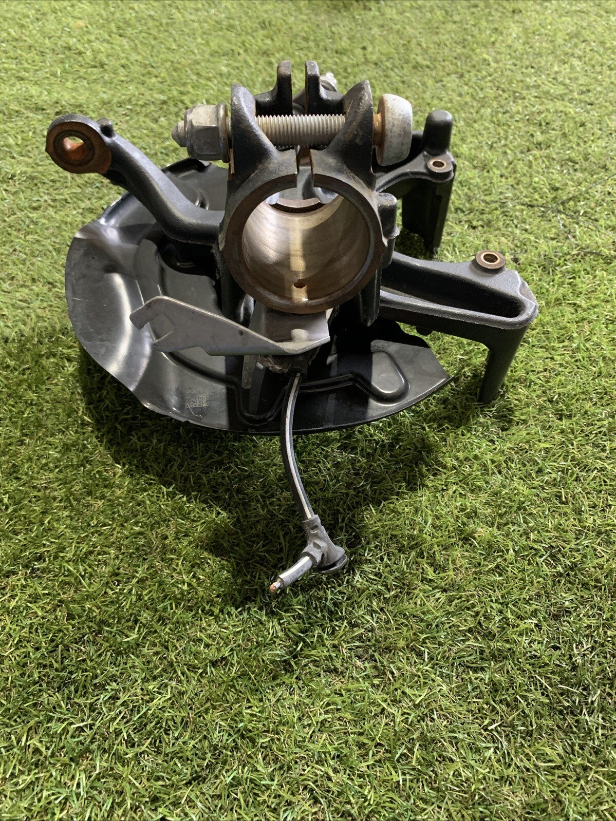 Mozzo Montante Fusello Anteriore Destro Audi A1 2020 1.0 Benzina 2Q0407256M