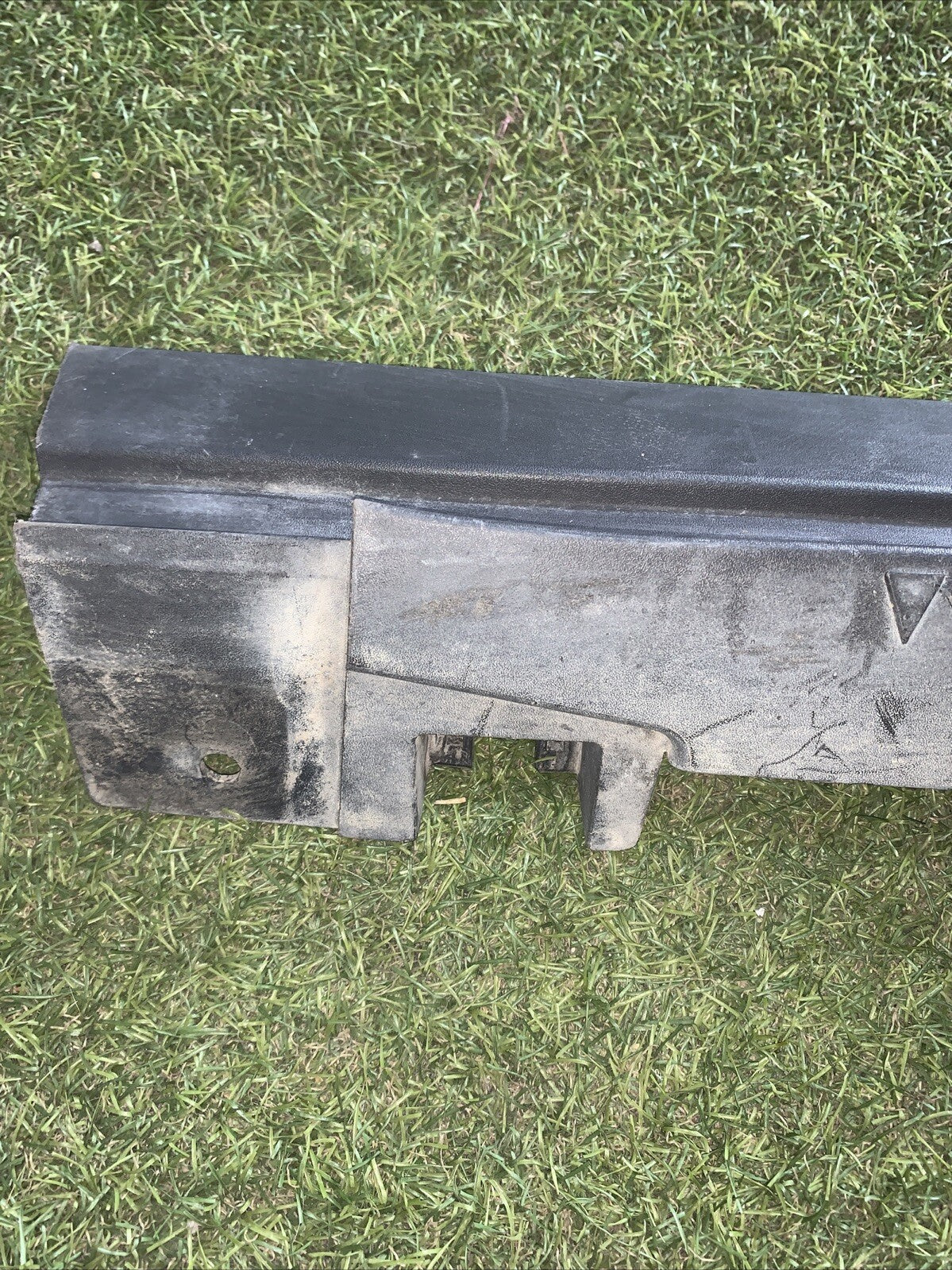 CV44-S10155-A Minigonna sottoporta laterale sx Ford Kuga Restyling 2012-17