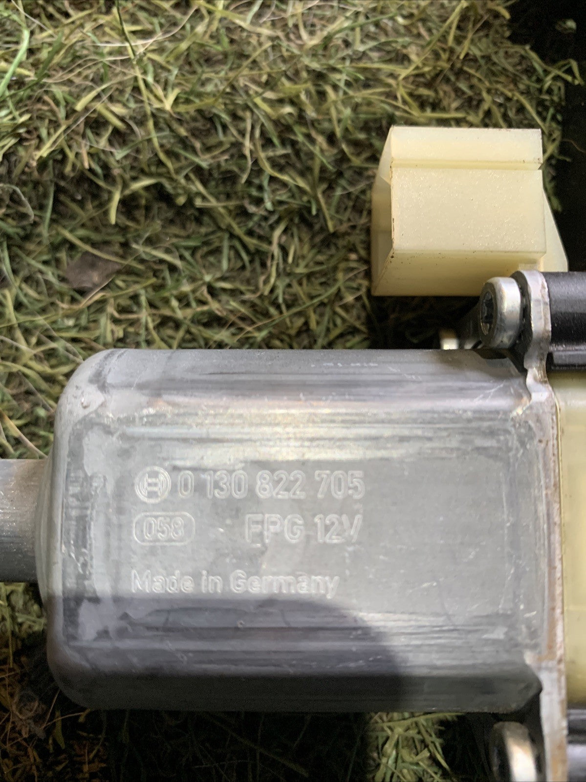 Motorino Alzavetro Anteriore Sinistro Audi A4 (8W5) 8W0959801