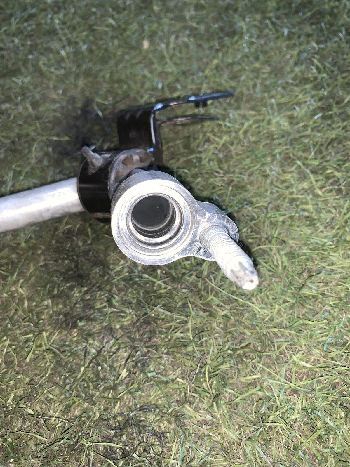 TUBO ARIA CONDIZIONATA A/C FORD FIESTA 1.4 D 2010