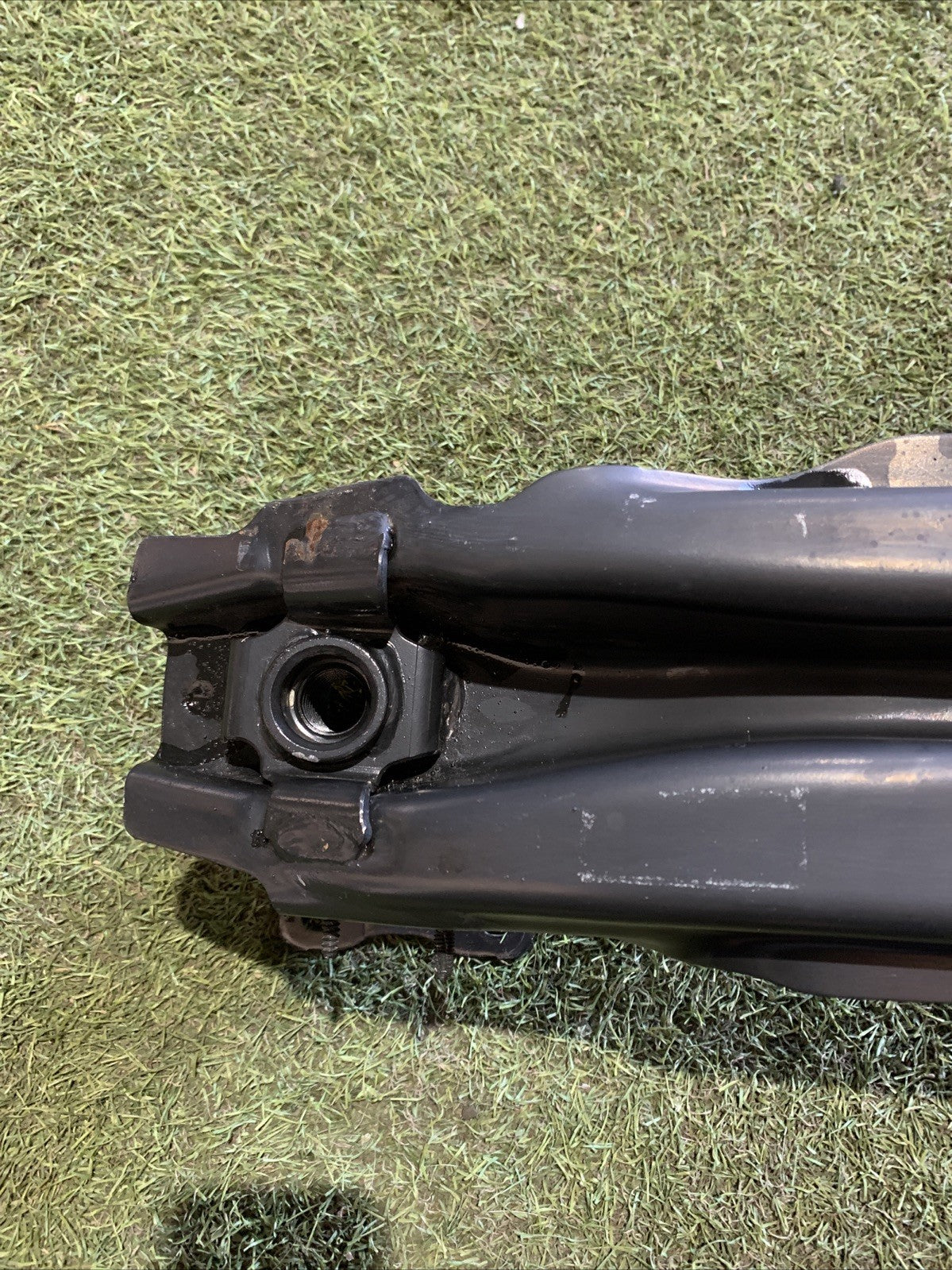 2G7807311 BARRA RINFORZO TRAVERSA PARAURTI POSTERIORE VOLKSWAGEN TAIGO