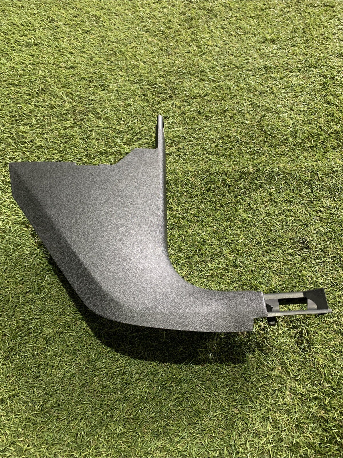 5H1863484 RIVESTIMENTO MONTANTE ANTERIORE INFERIORE DESTRO VOLKSWAGEN GOLF 8