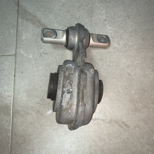 Supporto motore per Mercedes Classe A Serie (w177) A2472400600