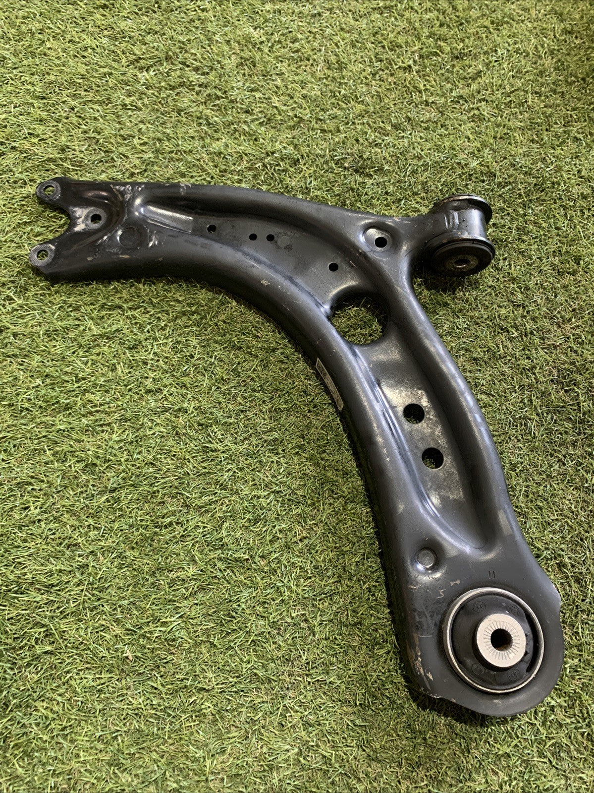 Braccio Oscillante Anteriore Sinistro Volkswagen Golf 7 2.0 Diesel 81A407151F