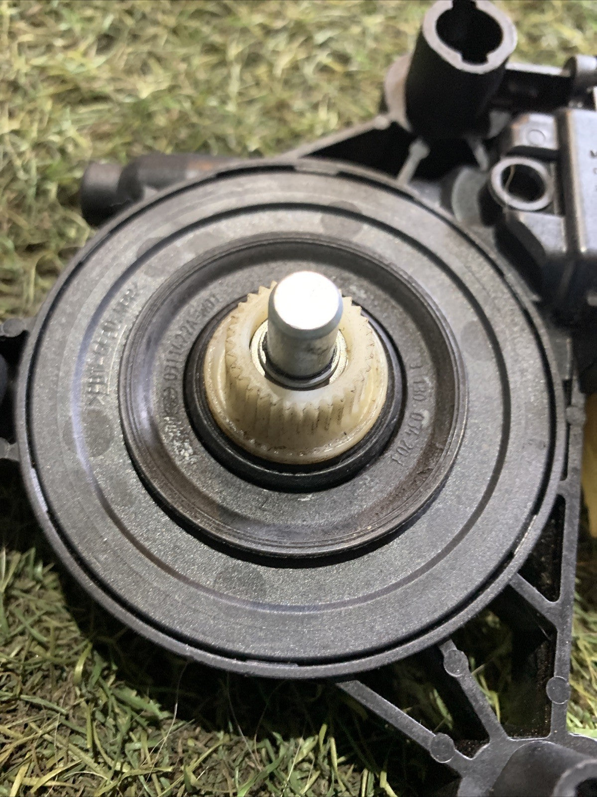 Motorino Alzavetro Anteriore Sinistro Audi A4 (8W5) 8W0959801