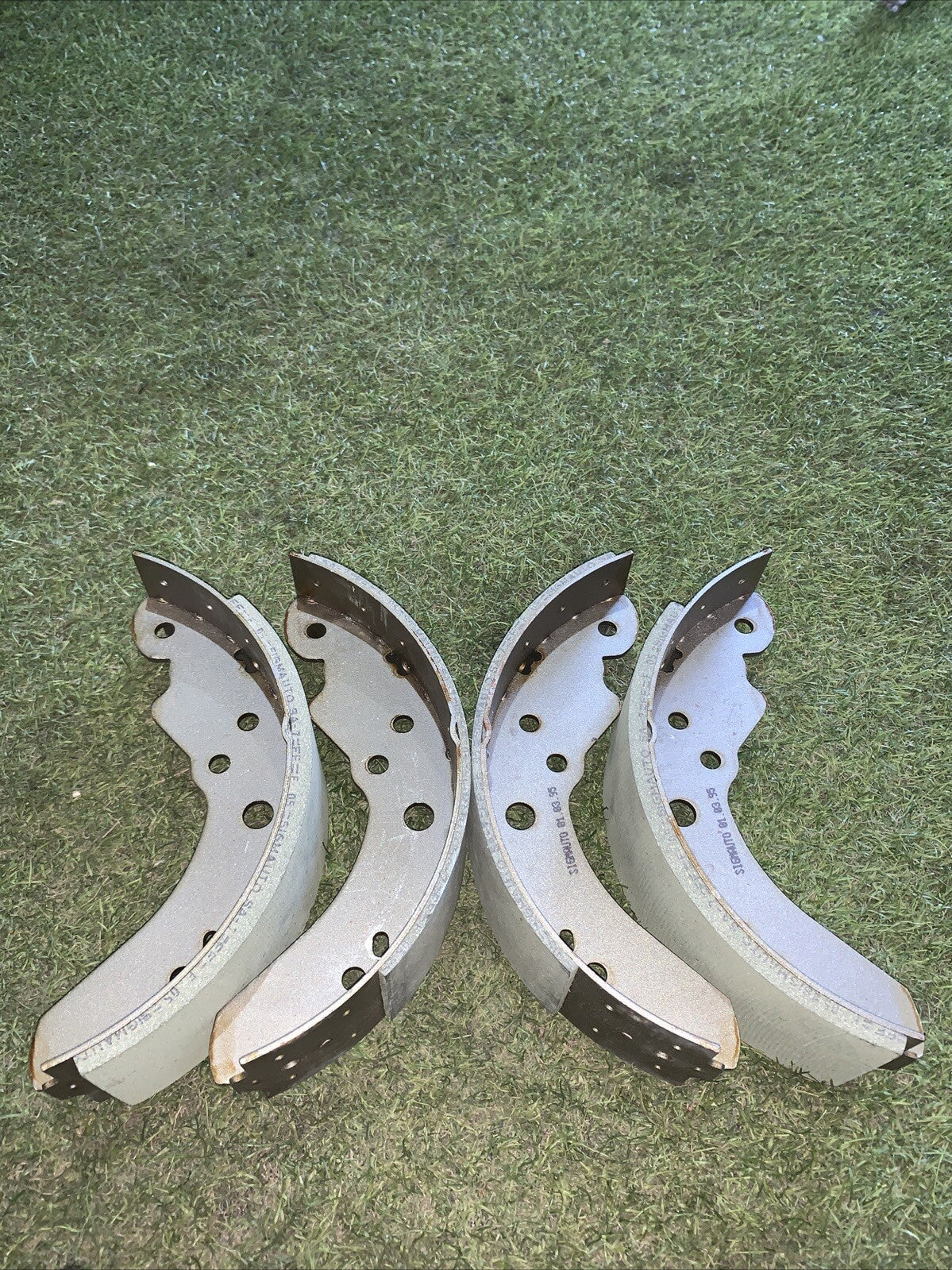 KIT GANASCE FRENO FORD TRANSIT 1976 SFR309