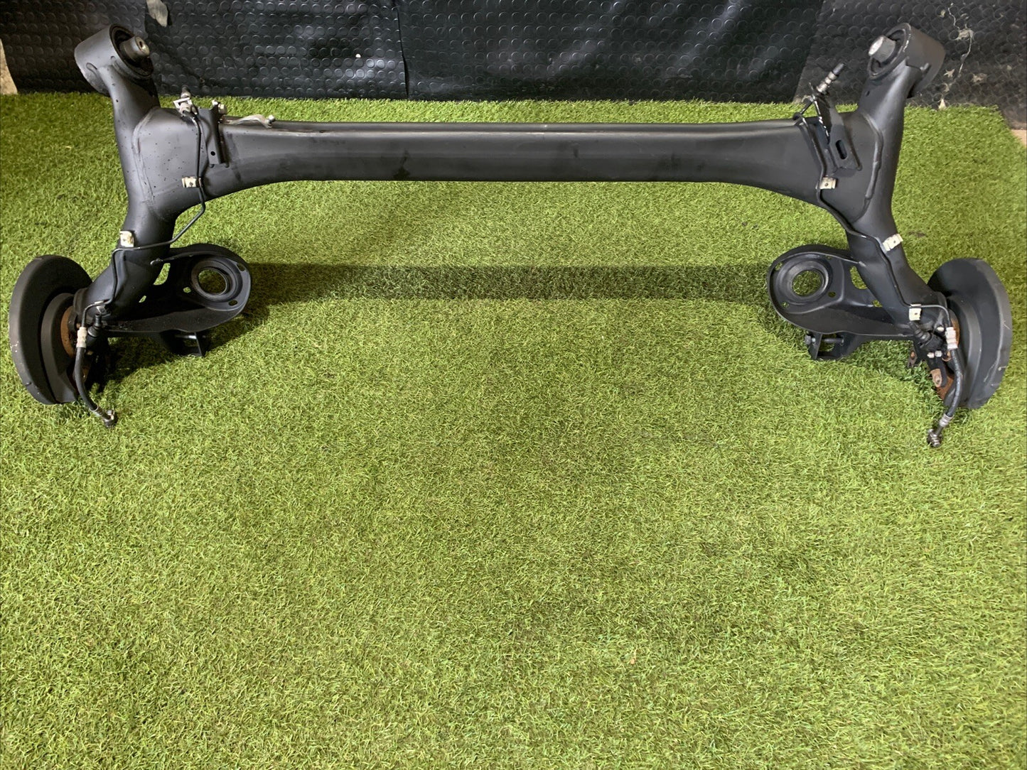 Ponte Assale Posteriore Con Freni A Disco Volkswagen Polo 6R 6R0500051B (2)