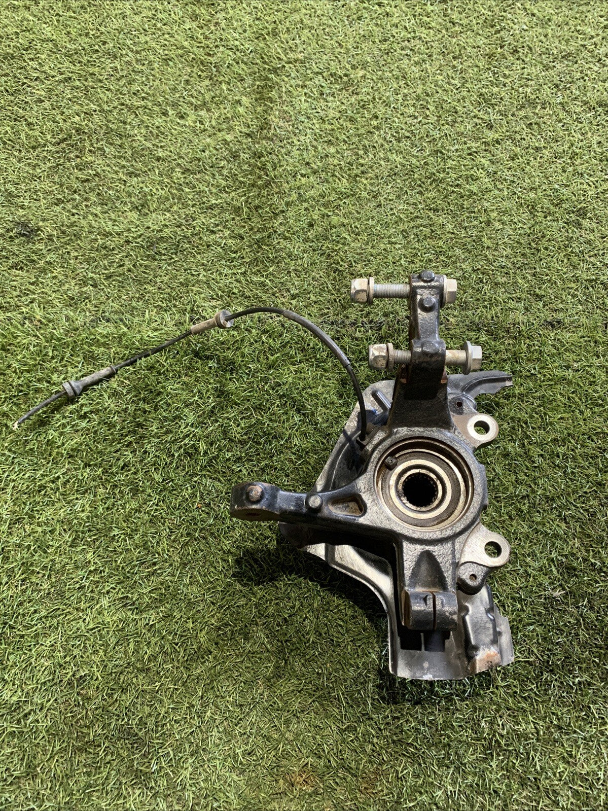 Mozzo Montante Fusello Anteriore Sinistro Fiat Fiorino 2020 1.3 MJT 52044713