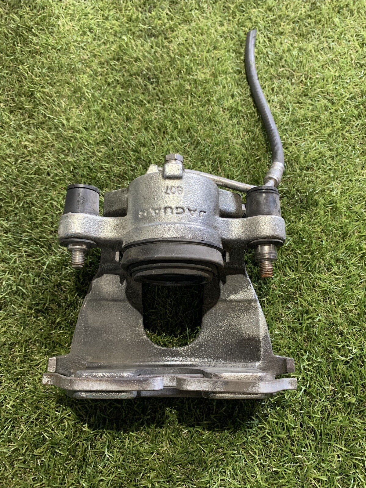 Pinza Freno Anteriore Sinistra Range Rover Velar LR064684