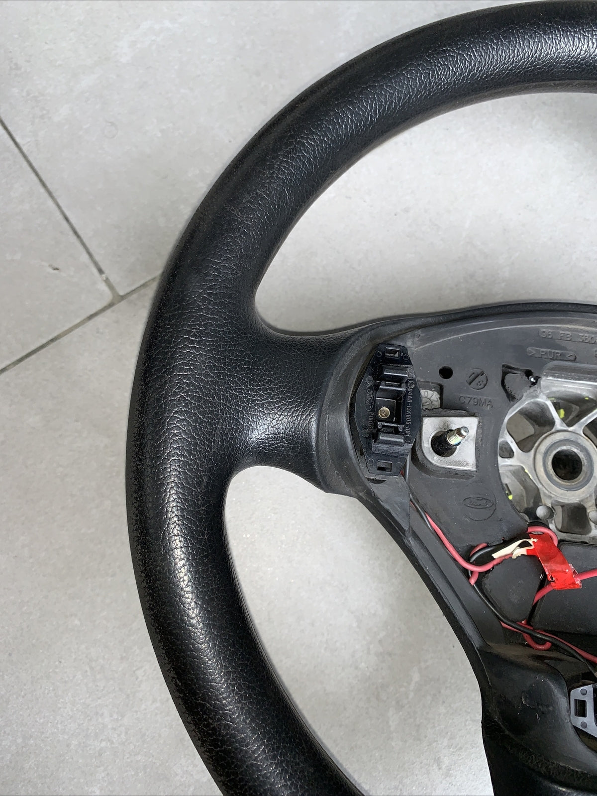 VOLANTE FORD Fiesta 2° Serie Benzina RICAMBI USATI 910628