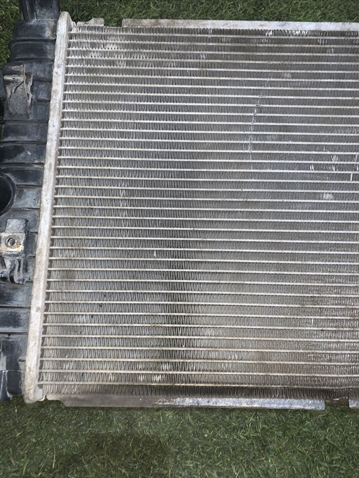 13303639 RADIATORE ACQUA OPEL MERIVA 1.6 B (2008)