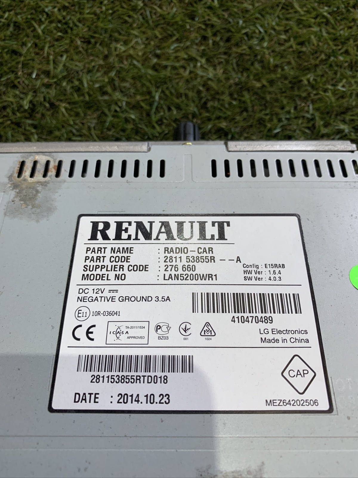 RADIO STEREO NAVIGATORE DACIA LODGY (281153855R--A)