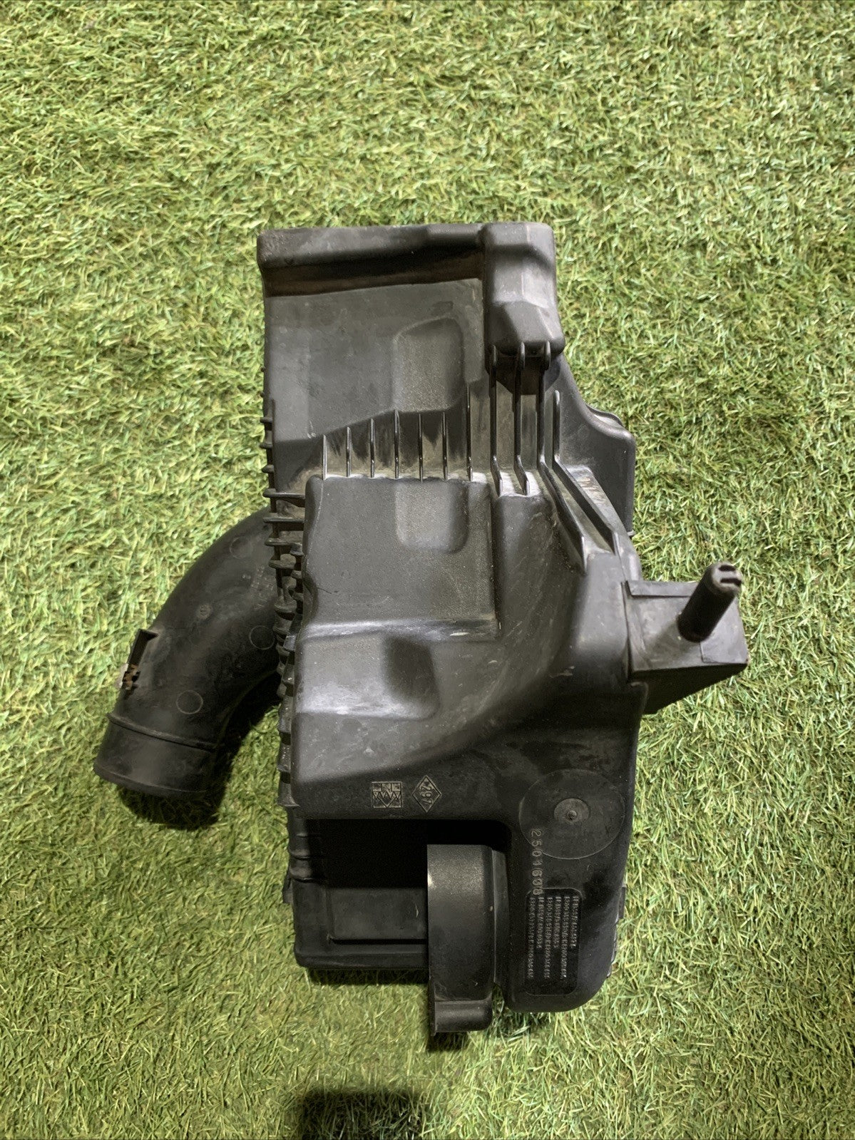BOX SCATOLA FILTRO ARIA PER RENAULT Clio 04-08  1.5 diesel 8200398990