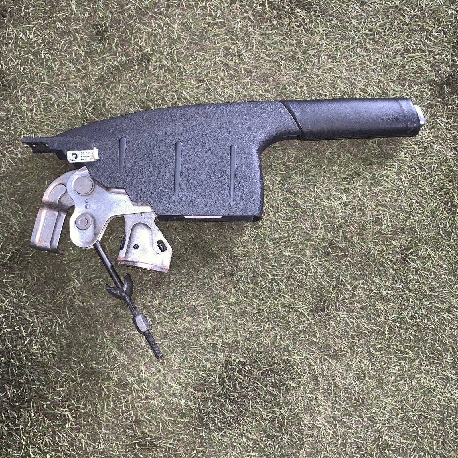 Leva Freno a Mano VOLKSWAGEN Up 1 Serie 1S0711301L