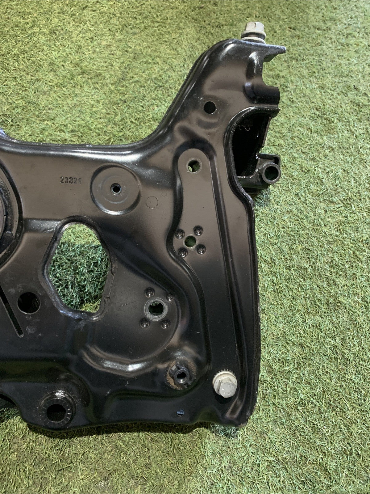 CULLA ASSALE ANTERIORE VOLKSWAGEN T-ROC 2.0 2023 5WA199315G