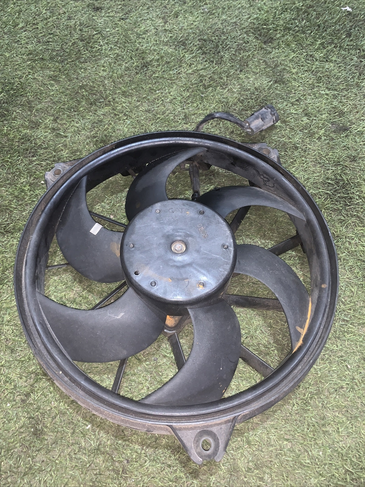 ELETTROVENTOLA VENTOLA RADIATORE ARIA FIAT ULYSSE 2.0 JTD 2002/2010 1494742080