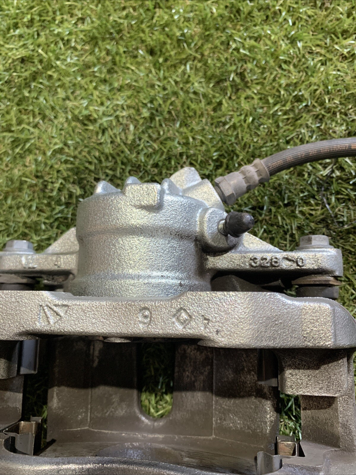 Pinza Freno Anteriore Destra Citroen C3 2016 In Poi  1.2 Benzina 9805497780