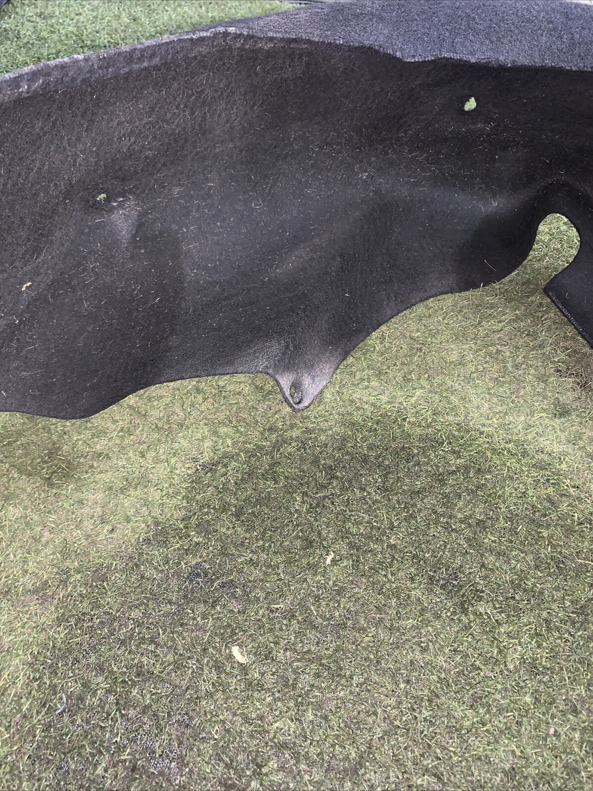 PARASASSI INT. PASSARUOTA POST. SX PER BMW SERIE 1 E81/E87 (07-11) RESTYLING