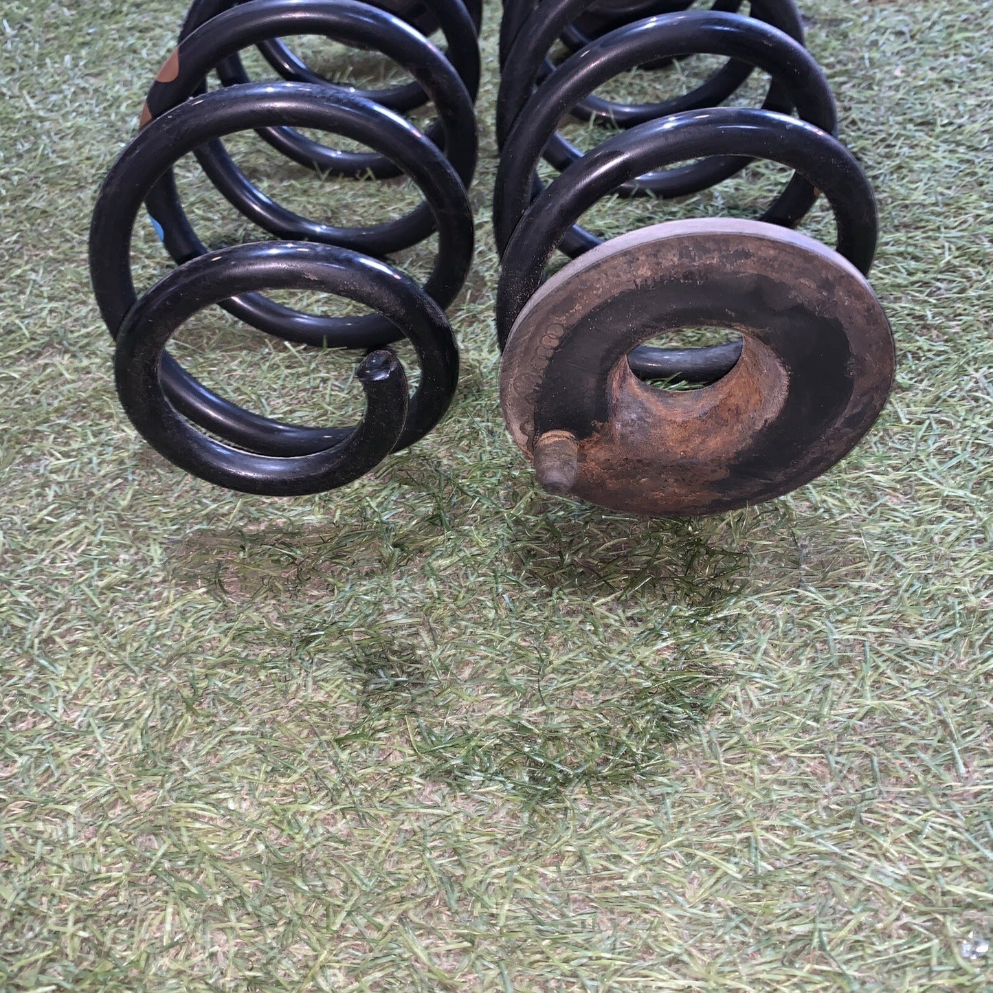 1K0512149B COPPIA MOLLE AMMORTIZZATORI POSTERIORI VW GOLF 6 2.0 3 PORTE