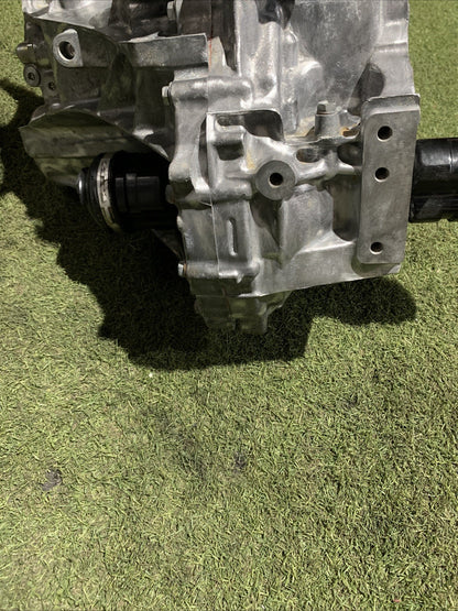 CAMBIO MANUALE TOYOTA YARIS III 3 SERIE 1.5 BENZINA 6M 2018 303000D510