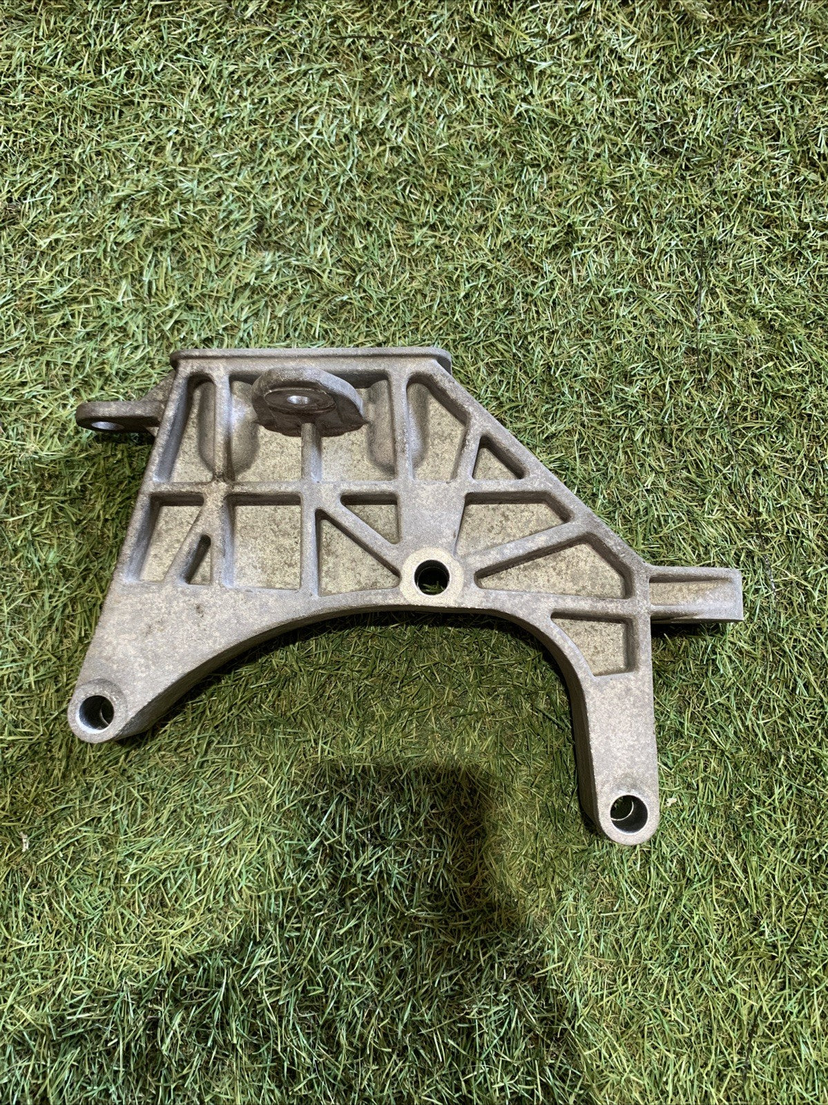 supporto motore fiat 500l 2018 1.3 mjt 55702834