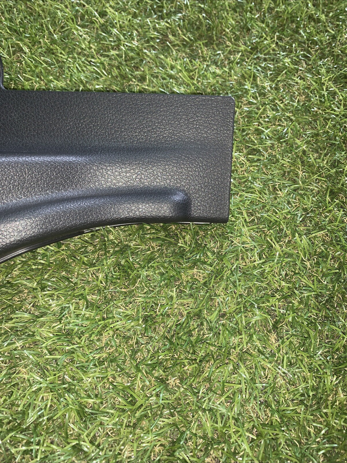 COPERCHIO BATTITACCO POSTERIORE DESTRO KIA SPORTAGE 2023 COD:85886-R2000