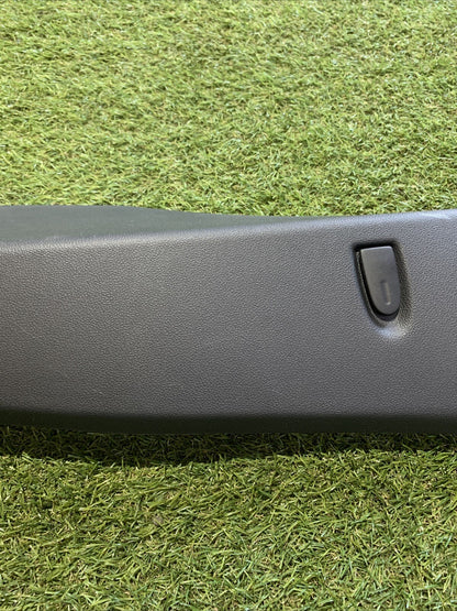 2GM867766 Plastica Rivestimento Battitacco Posteriore Dx Per Volkswagen T-Cross