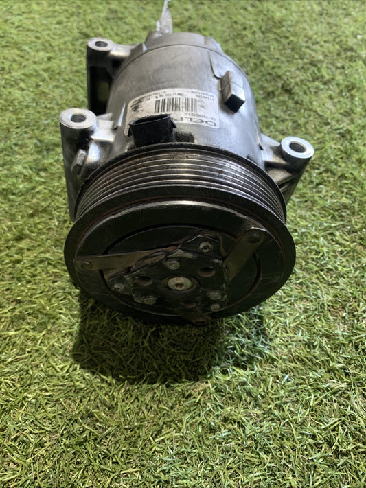 COMPRESSORE CLIMA ARIA CONDIZIONATA RENAULT SCENIC II 1.9 DCI 2006 (8200457418)