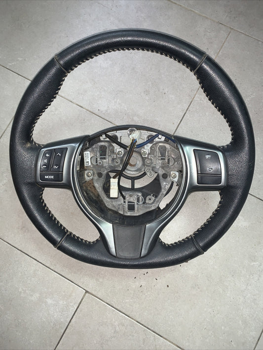 306744181B28-AD VOLANTE TOYOTA Yaris Serie (1416)