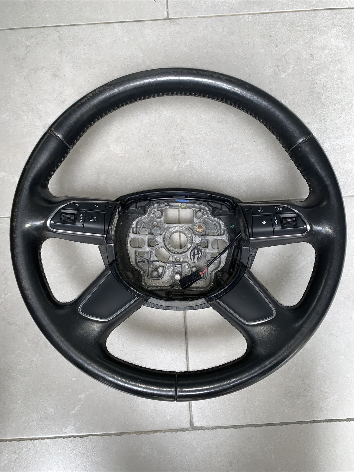 Volante Sterzo AUDI A6 4G A7 A1 8X MFL multifunzione volante in pelle