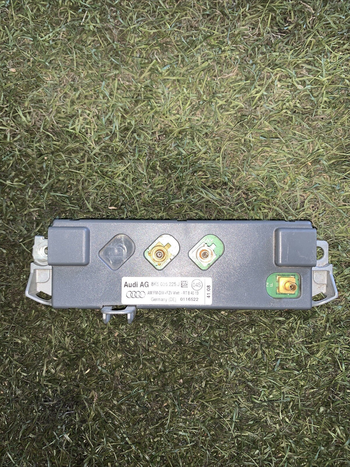 CENTRALINA AMPLIFICATORE ANTENNA AUDI A4 - 8K2 ( 2007 IN POI ) 8K5035225J ORIG