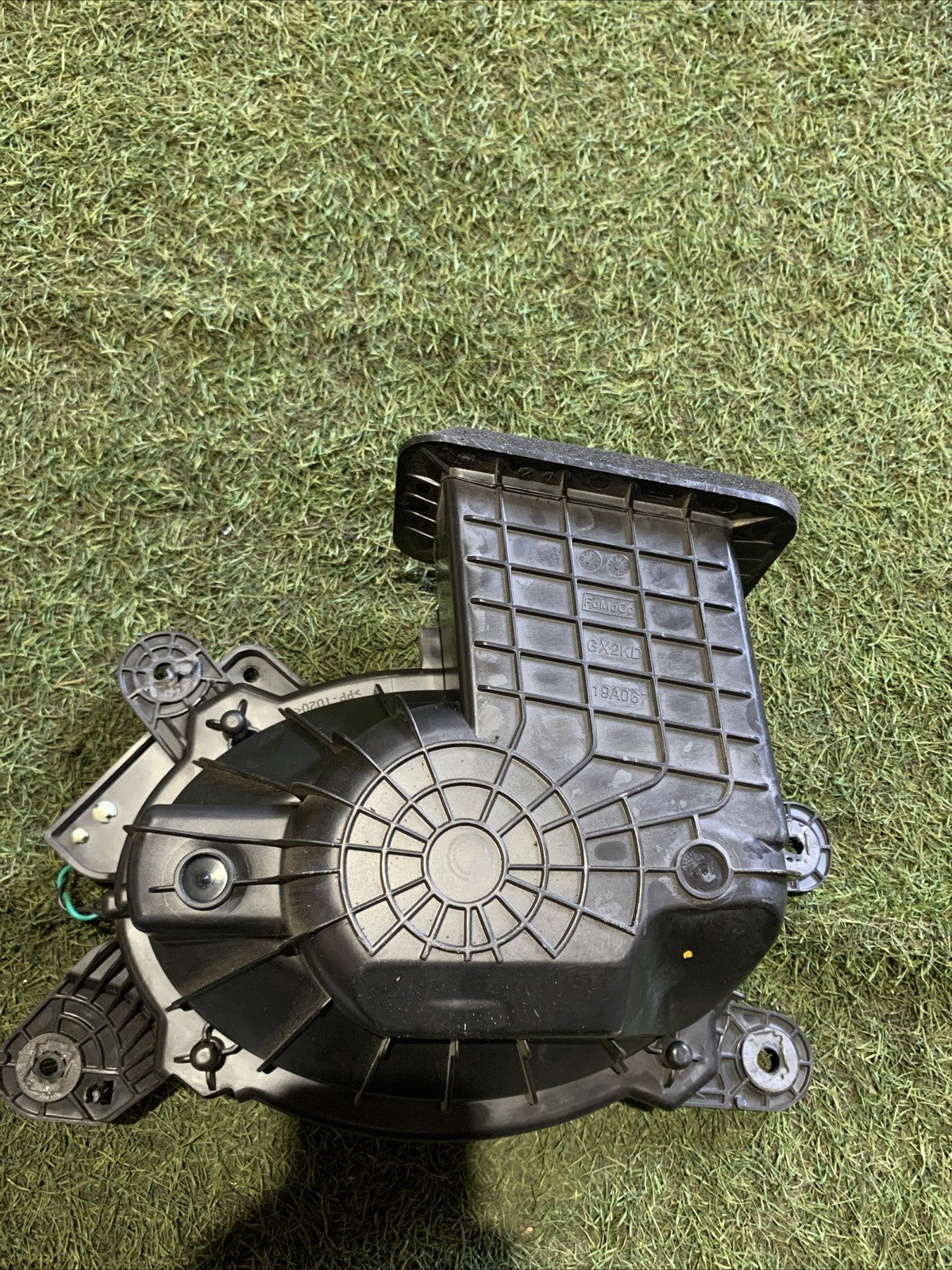 Subwoofer Ford Kuga 2020 LJ6T-19A067-AB