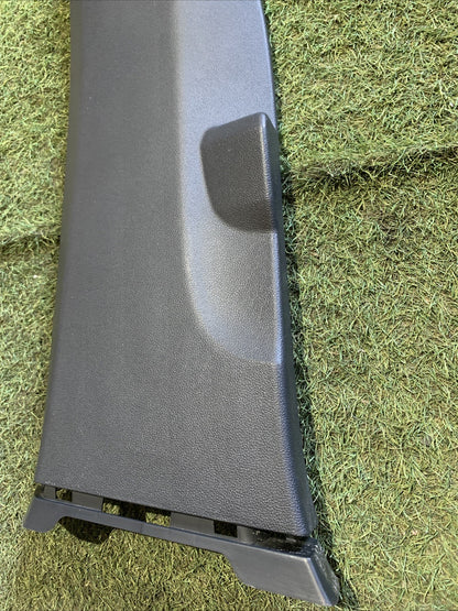 Plastica Rivestimento Montante Piantone Centrale SX Volkswagen T-Roc 2GA867291C