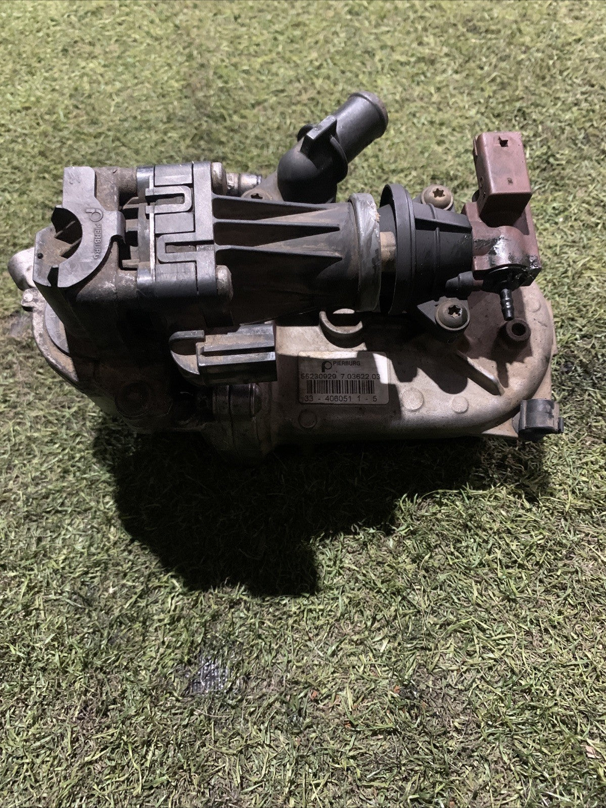 Valvola Egr Fiat 500L 2013 1.3 Mjt Euro 5 55230929 (2)
