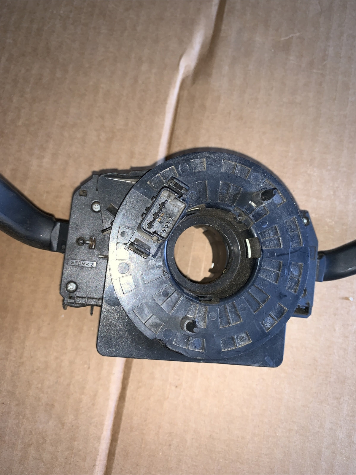 RICAMBI USATI 6Q0953503EE DEVIOLUCI VOLKSWAGEN Polo 5° Serie  2010 1600 D 934304