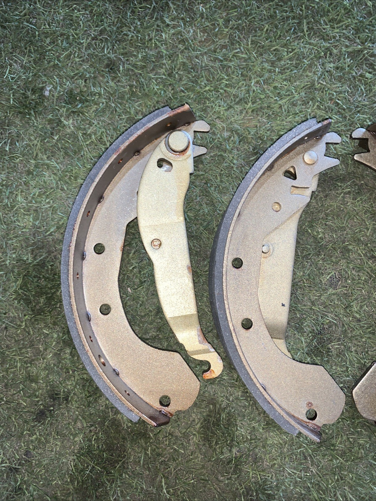 Kit ganasce freno Posteriore per OPEL VECTRA A REKORD E KADETT D MANTA