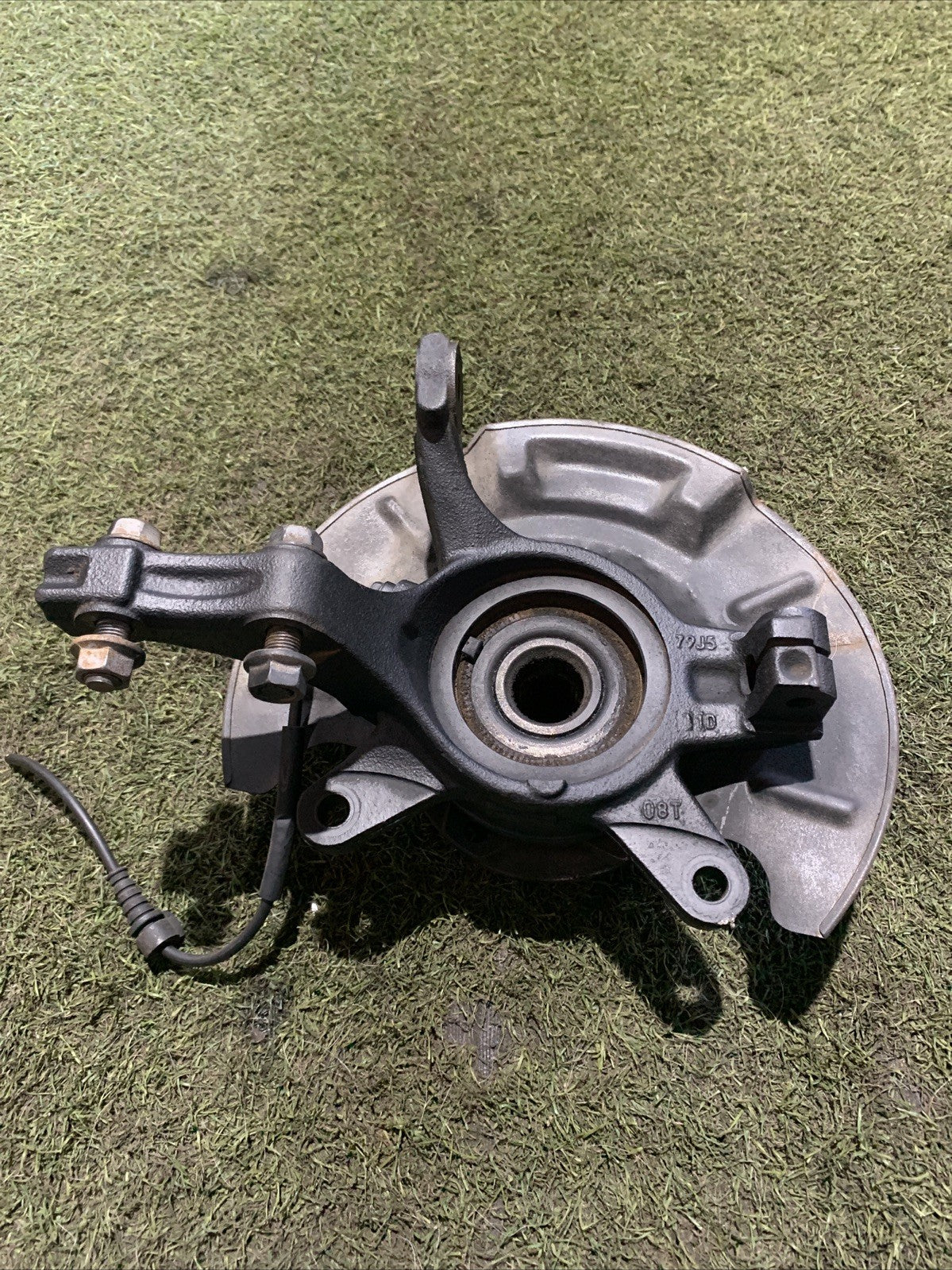 Mozzo Montante Fusello Anteriore Destra Suzuki SX4 2.0 Diesel 71742729