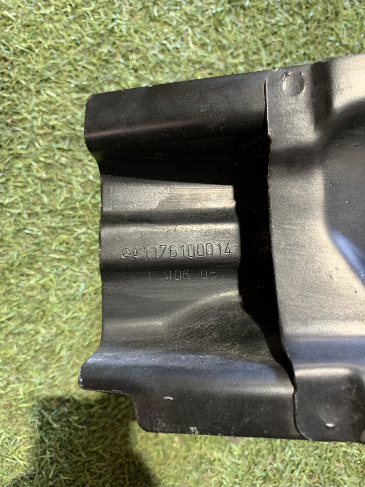 TRAVERSA PARAURTI POSTERIORE PER MERCEDES GLA Serie A1176100014 (13>)