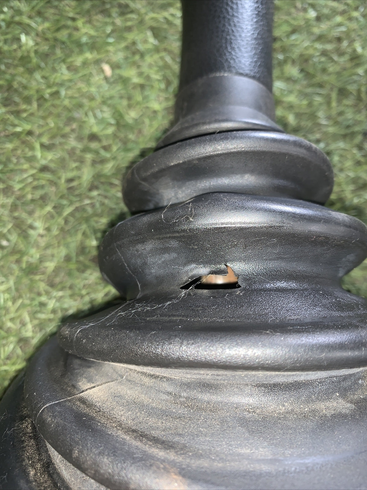 2S6R-7C453-MF LEVA POMELLO CUFFIA CAMBIO MANUALE FORD FIESTA 1.4 50KW D 5M