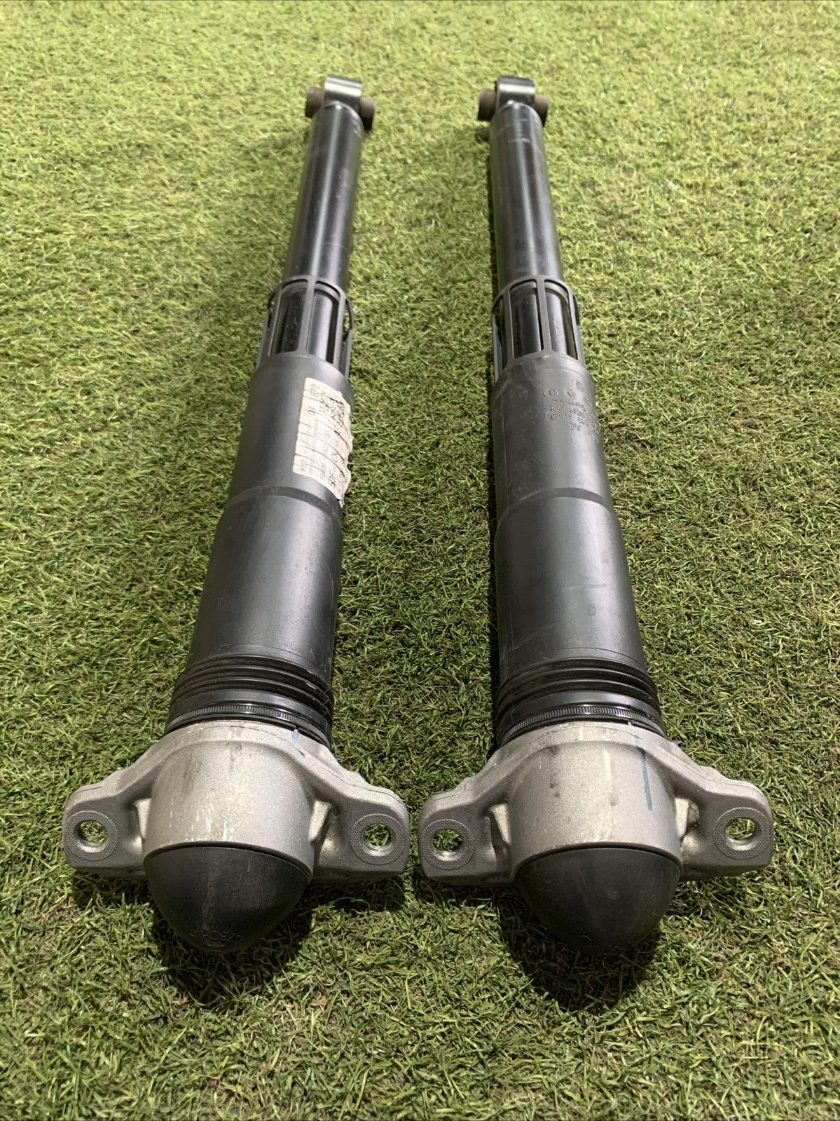 Ammortizzatori Posteriori Volkswagen Tiguan 2023 5QF512011CK