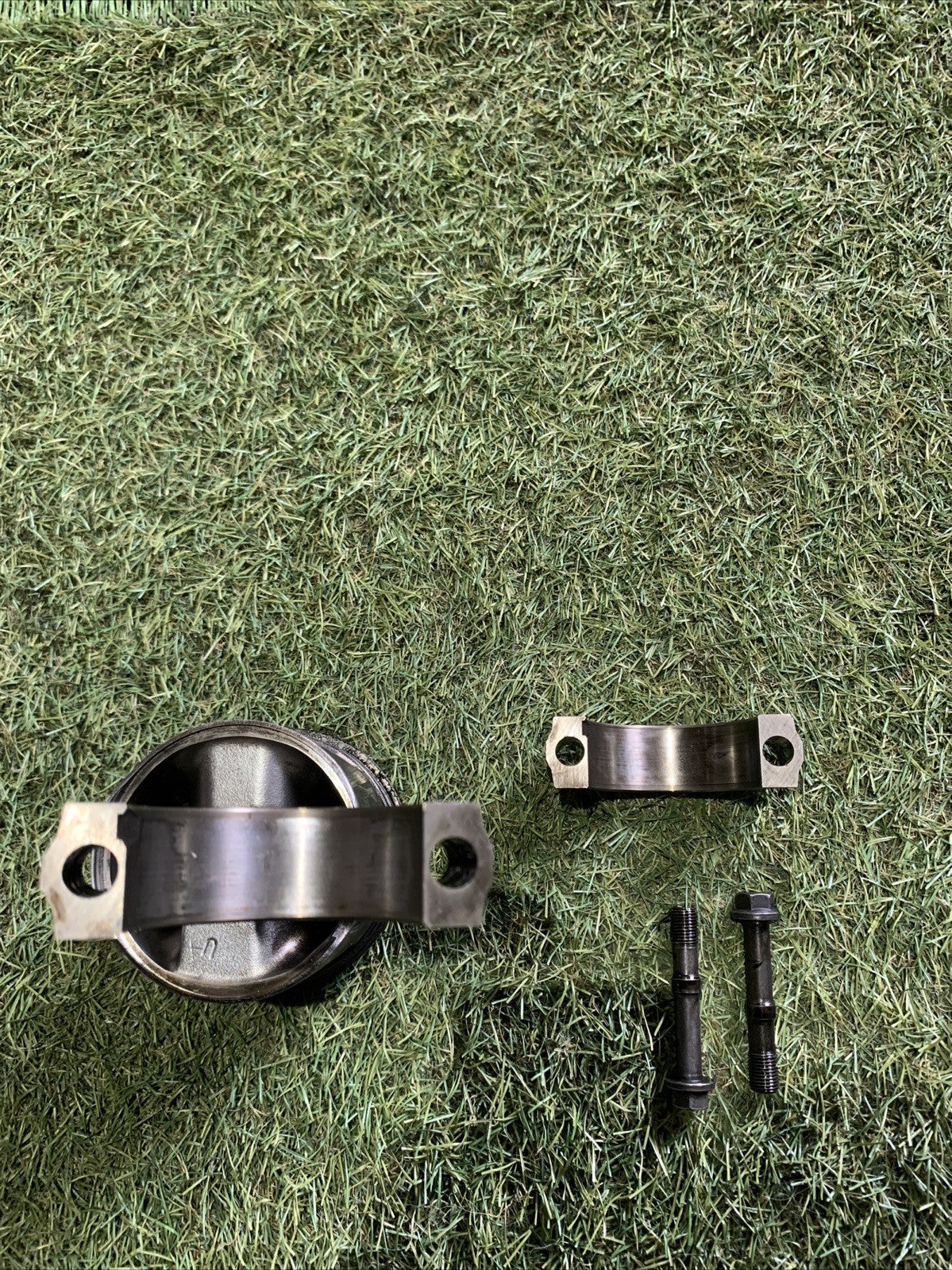 PISTONE MOTORE CON BIELLA FIAT BRAVO 2008 1.6 DIESEL 55202821 (2)