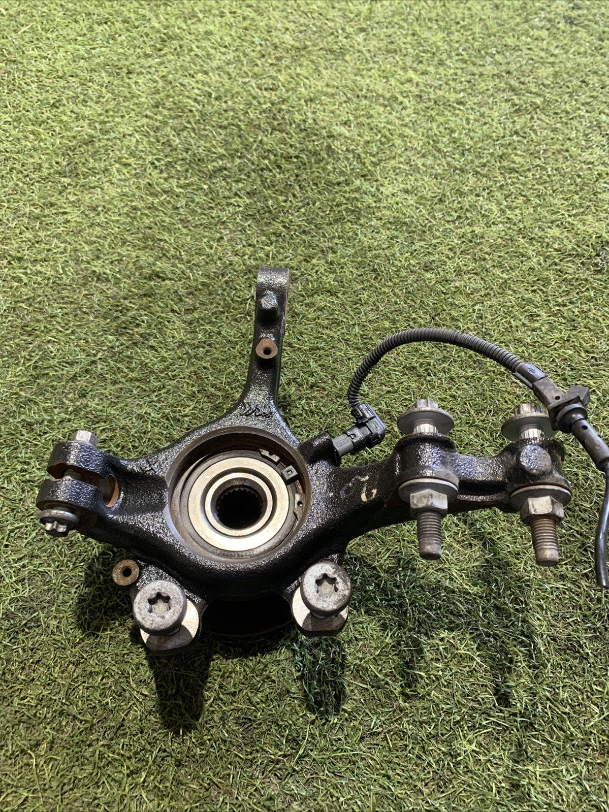 Mozzo Montante Fusello Anteriore Sinistro Peugeot 208 2020 1.5 Diesel 9826878080